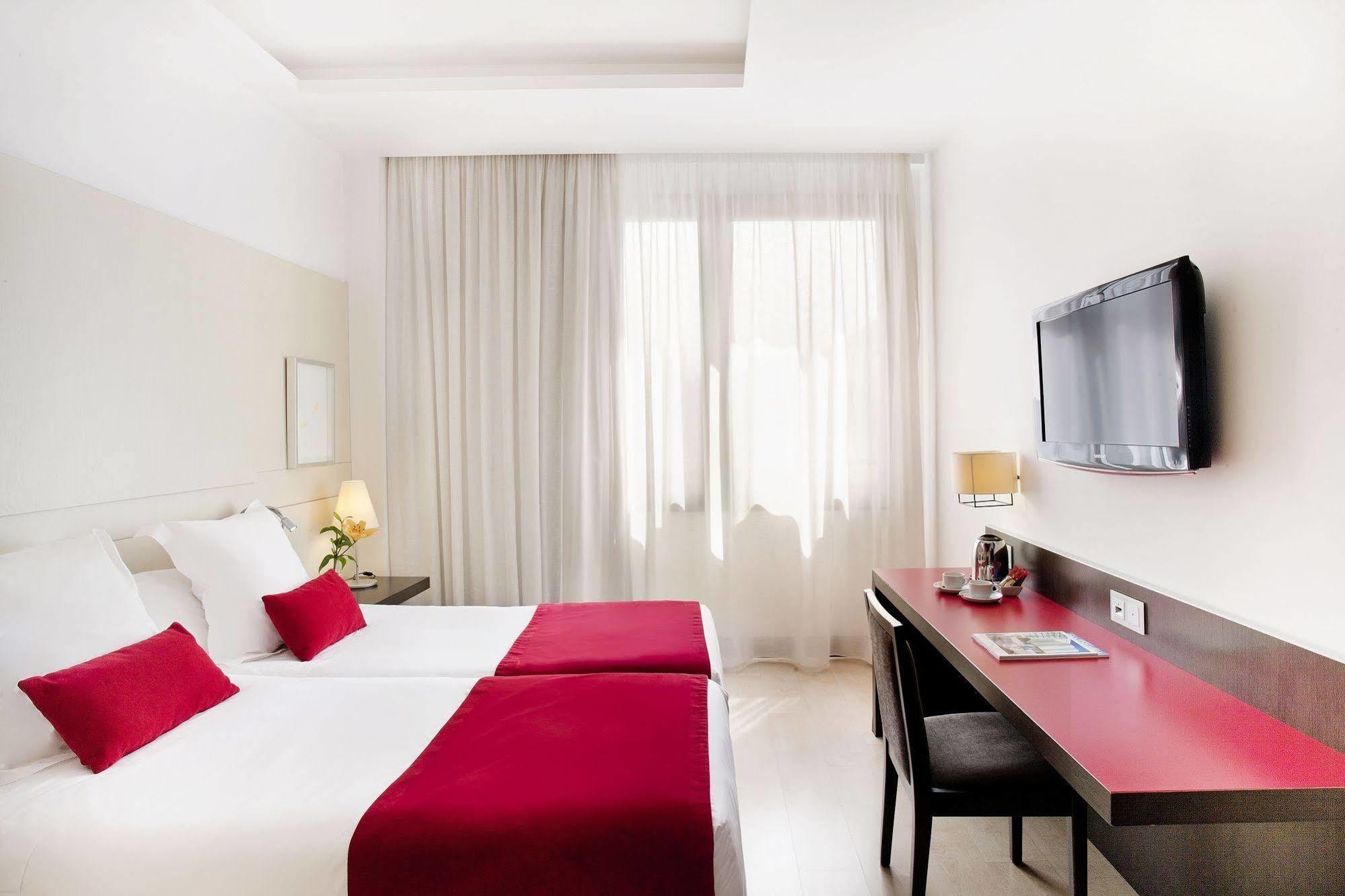 Grupotel Gran Via 678 Barcelona Bagian luar foto